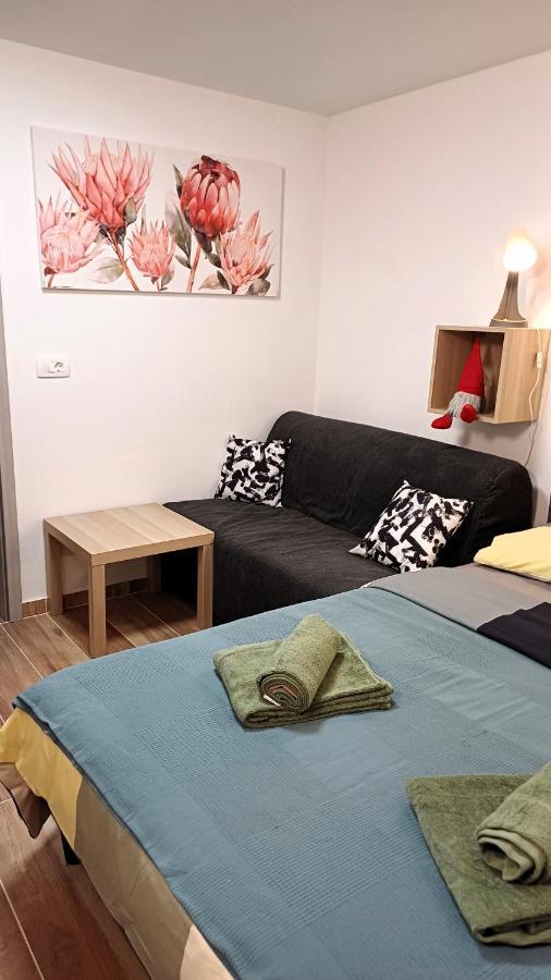 Apartmaji Stars Mavcice Eksteriør billede