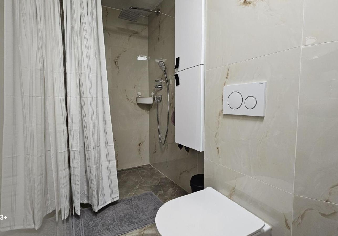 Apartmaji Stars Mavcice Eksteriør billede